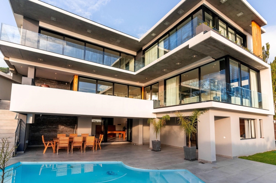 6 Bedroom Property for Sale in Camps Bay Western Cape